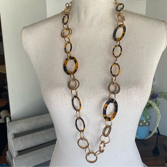 3 piece brown leopard print and gold tone jewelry set - Picture 4 of 4
